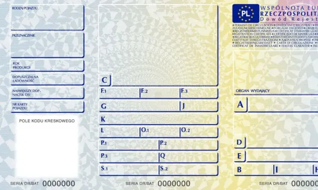 Dowód rejestracyjny pojazdu z polem na moc silnika.